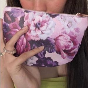 Ipsy Wild Blooms Glam Cosmetic Clutch Bag